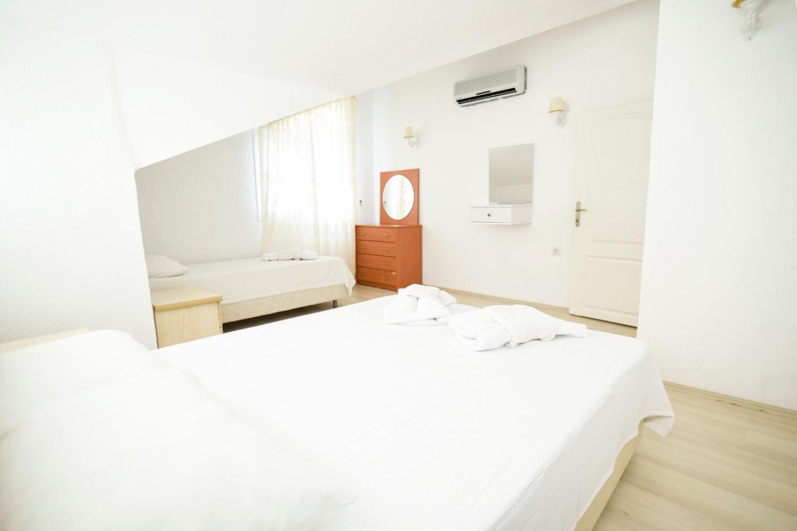 Kekik Azure Homes Oeluedeniz Fethiye Habitación foto